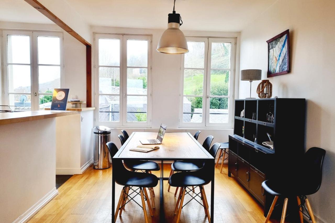 Appartement Vue Panoramique sur la Baie de Seine Parking à Honfleur Extérieur photo