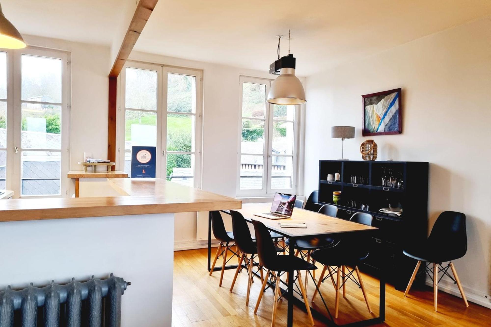 Appartement Vue Panoramique sur la Baie de Seine Parking à Honfleur Extérieur photo